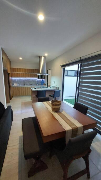 Leon Casa Privada Benevento Estadio+Explora+Feria Sofía Екстериор снимка